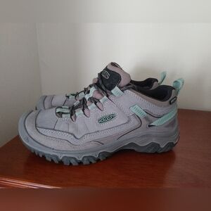 KEEN Women's  Hiking Shoes